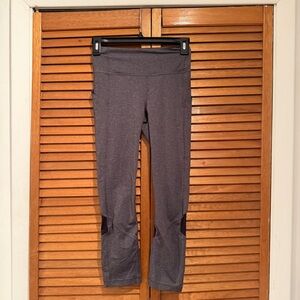 Lululemon Align 28” Grey and Black Athletic Active Leggings Sz 2